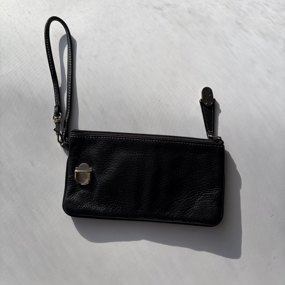 Fossil Black Genuine Leather Wristlet Clutch Zip Pouch Pink Lining